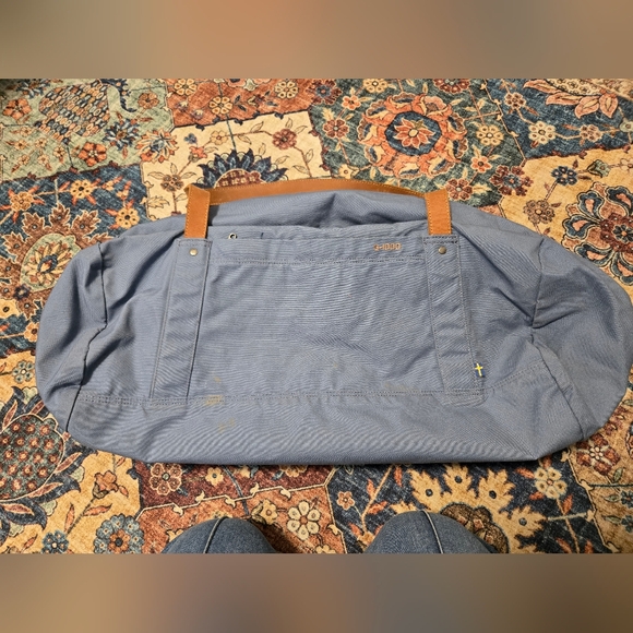 Fjall Raven Large Duffle - Picture 4 of 9